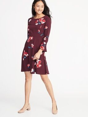 Old Navy NWT Fit & Flare Flute-Sleeve Crepe Dress Burgundy Floral XL Tall